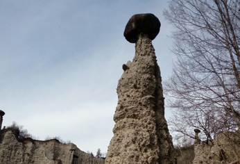 Piramidi di Zone - Camini delle fate Lago d'Iseo